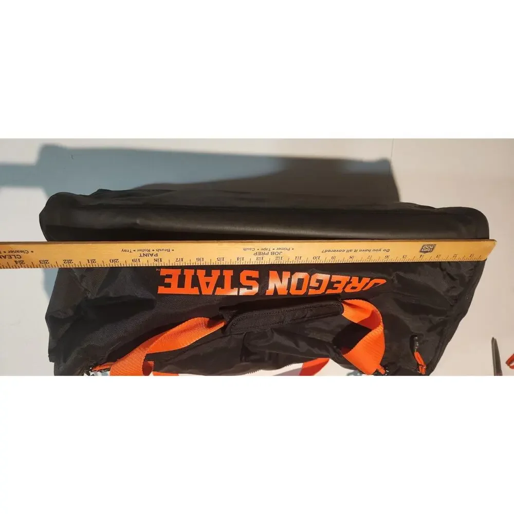 Nike Black And Orange Oregon State Duffel Bag With Beaver Great Condition